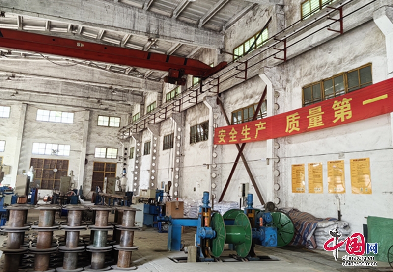 开云网站：2024年全国“安全生产月”泸州企业展示：泸州长城机电厂(图2)