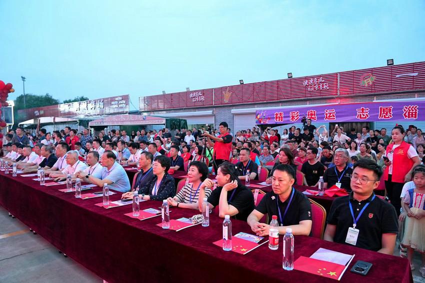 Kaiyun中国：冠军助力群众参与2024走进社区看奥运·走进淄博活动出实效(图2)