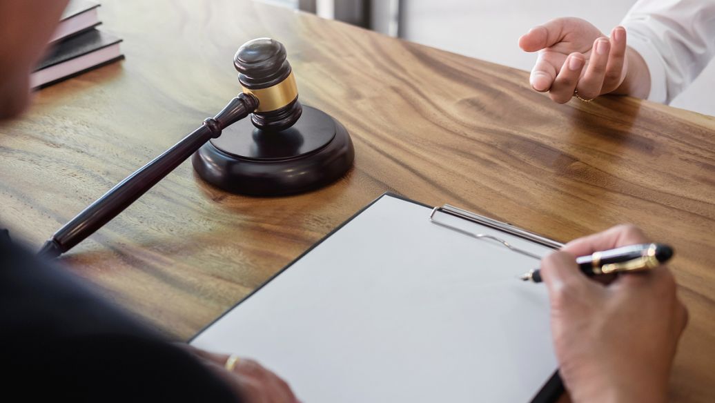 开云网站：企业招投标为什么要做招标代理公司？(图1)