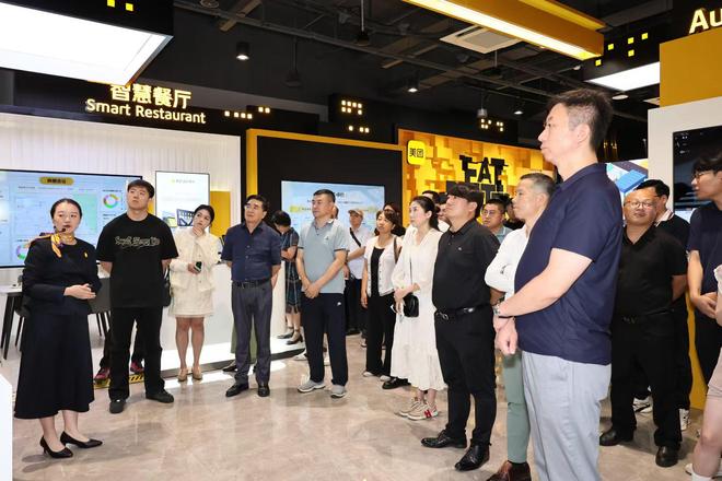 开云网站：礼明讲堂走进美团：解码ISO认证与ESG实践的标杆之路(图3)