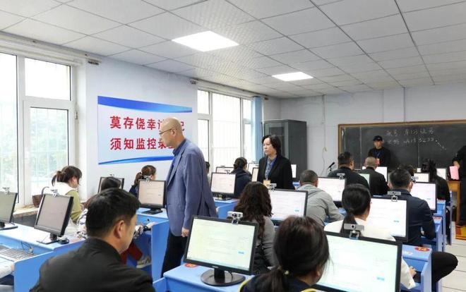 开云网站：泰安市举办2025年度建设工程招标代理理论知识竞赛(图1)