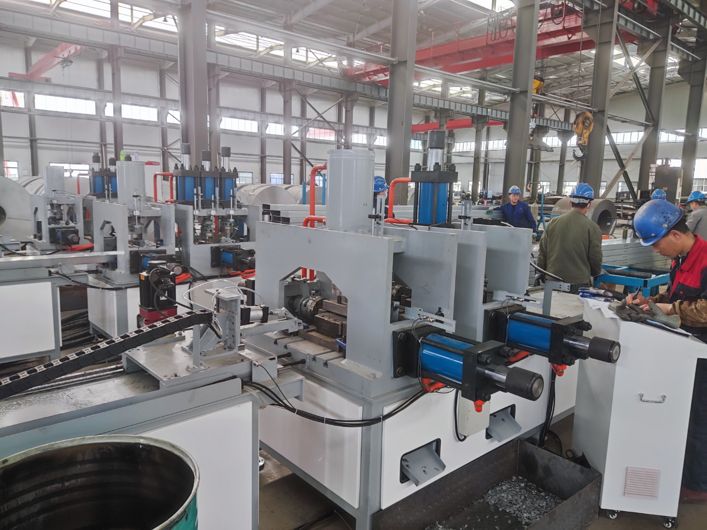 开云网站：2025年12月江苏光伏支架冲孔机公司选购指南(图1)